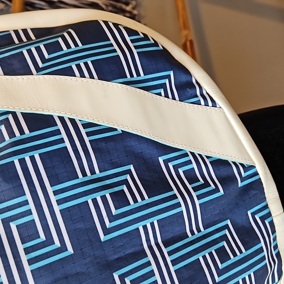 Lesportsac Half Moon Hobo - Picture 4 of 6